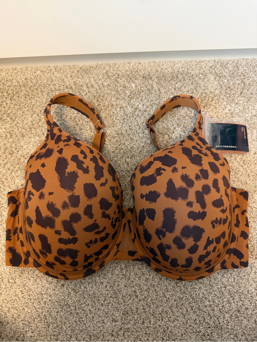 NWT Underoutfit The Underwire Cradle Bra Leopard Print 40F